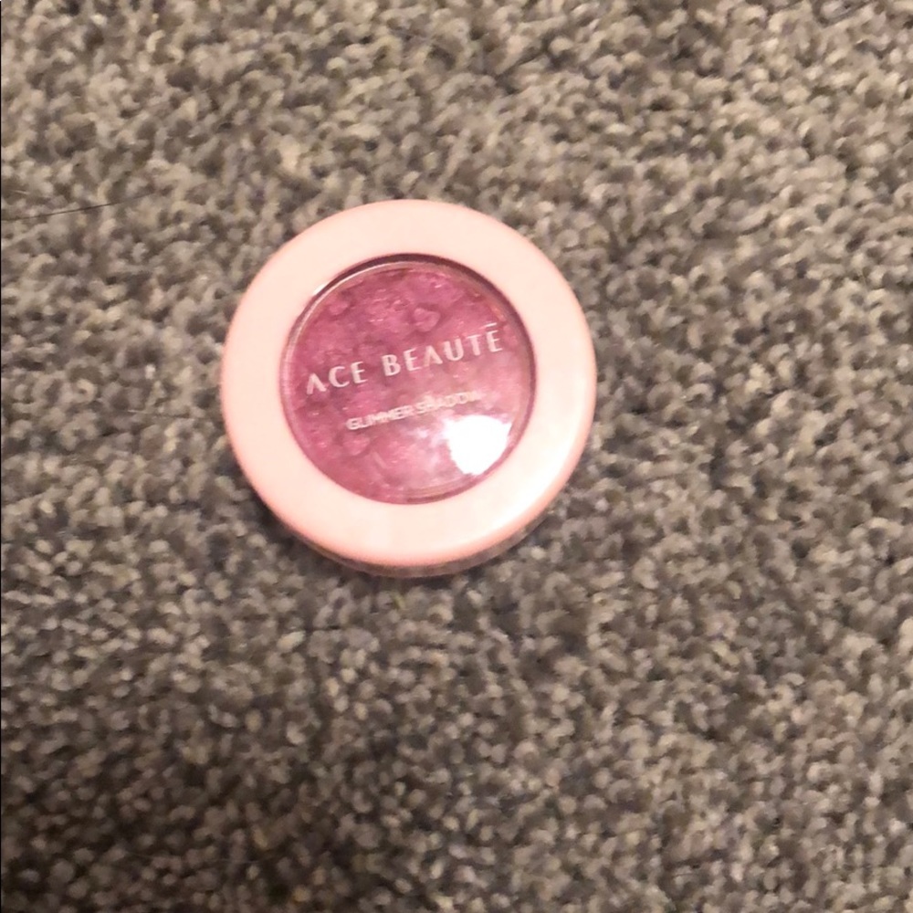 Ace Beaute Glimmer Shadow